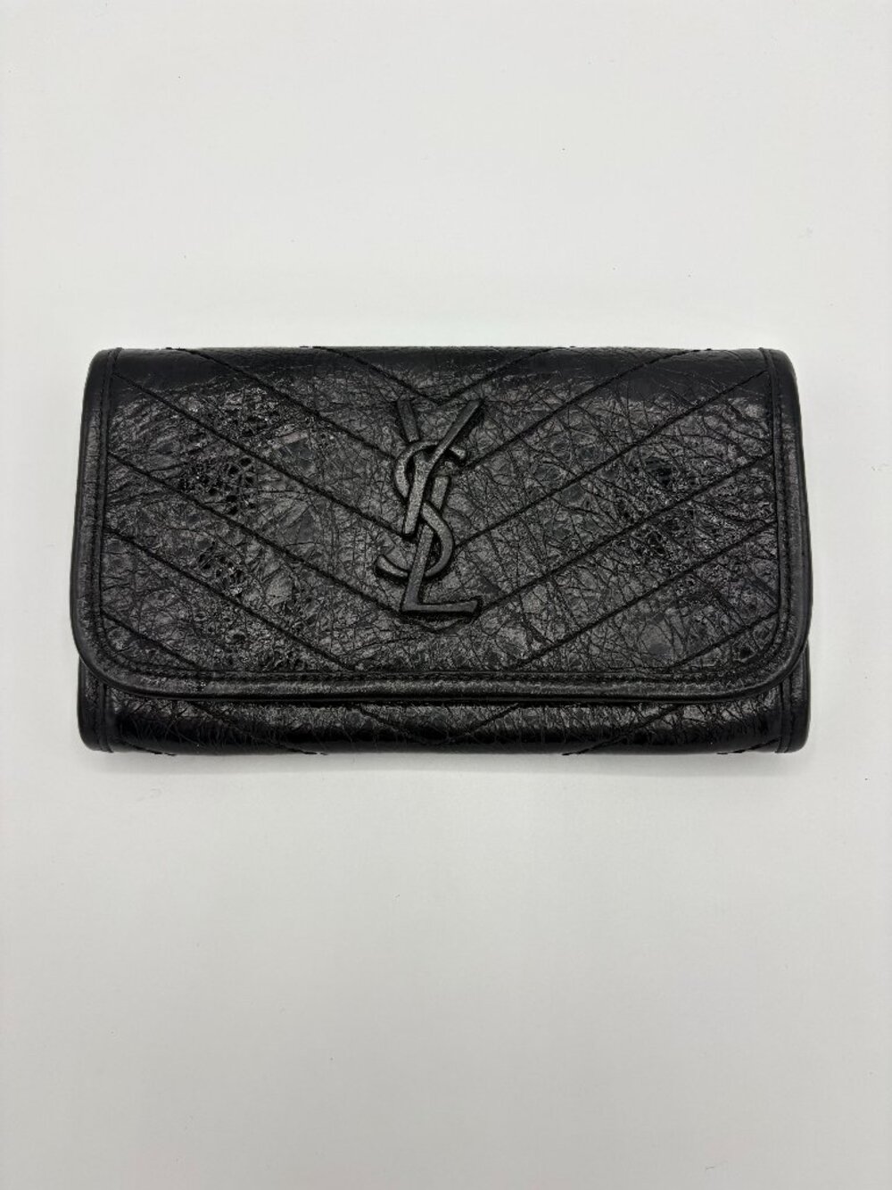Authentic SAINT LAURENT Crinkle Leather Monogram Niki Bill Clutch Black